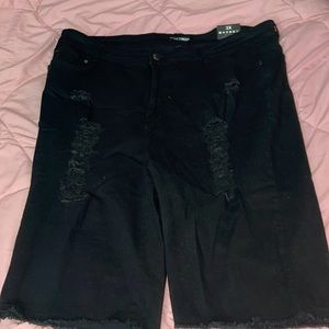 Fashion Nova Capri pants Brand New